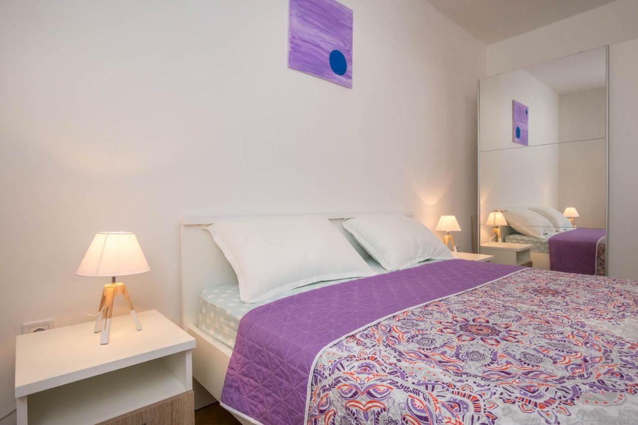 Apartman Sesna Bol Exterior photo